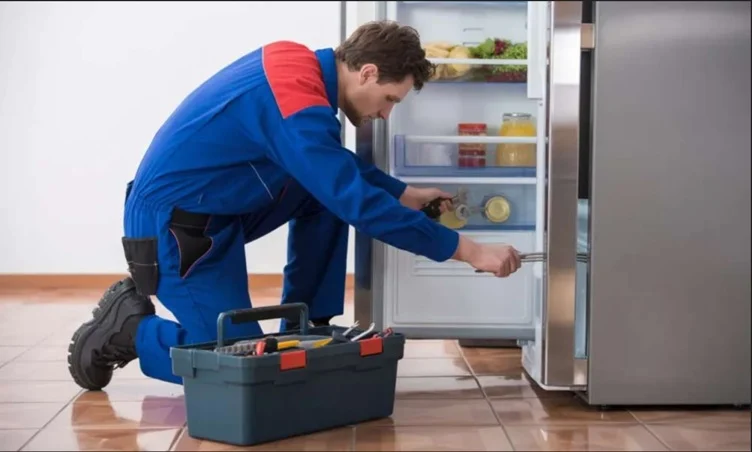 دلایل یکسره کار کردن یخچال در هوای گرم